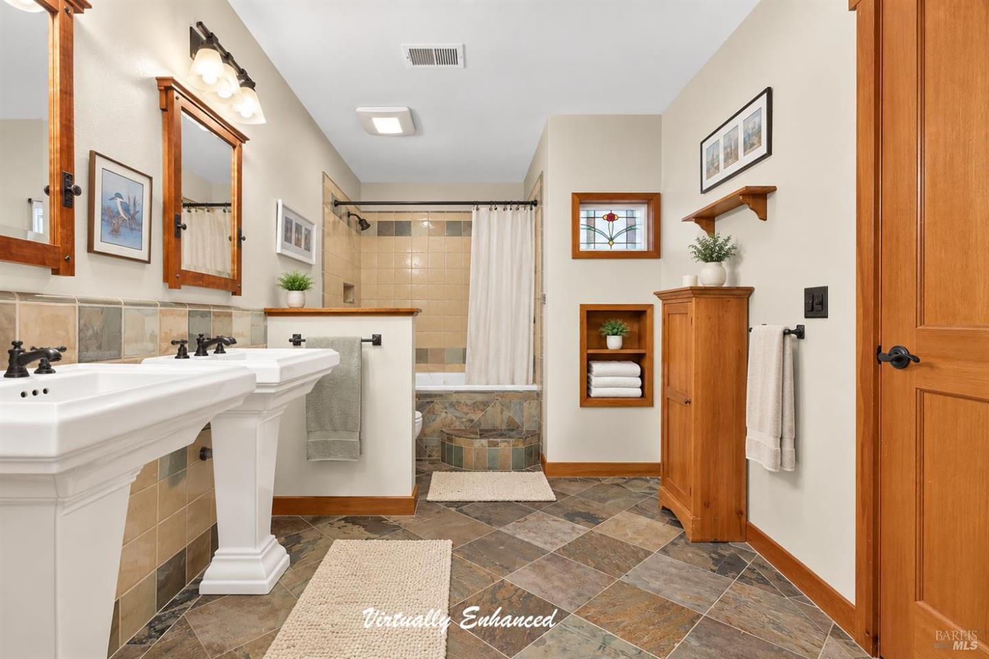 172 Clearview Court photo 35