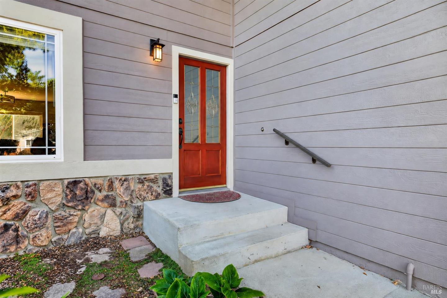 172 Clearview Court photo 5