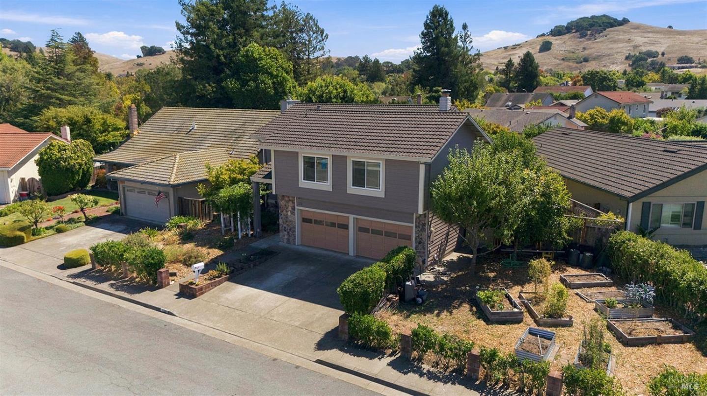 172 Clearview Court photo 64