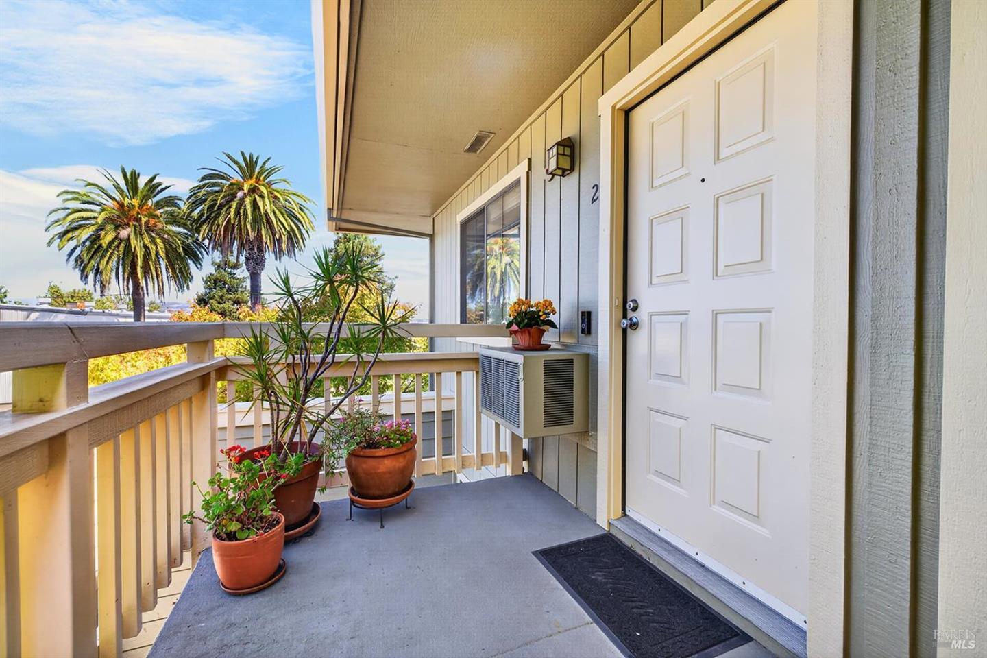 720 Petaluma Boulevard S #2, Petaluma, CA 94952/94954