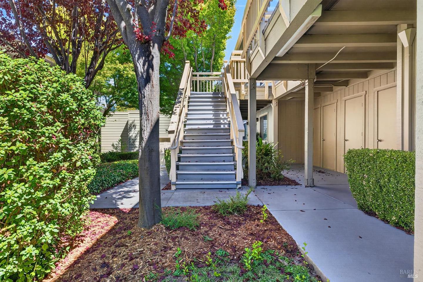 720 Petaluma Boulevard S #2 photo 26
