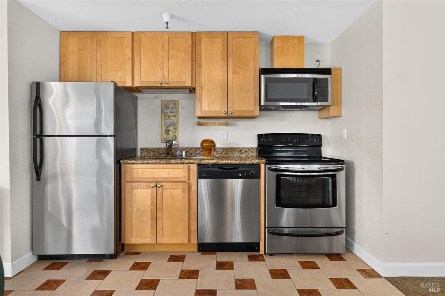 720 Petaluma Boulevard S #2 photo 28