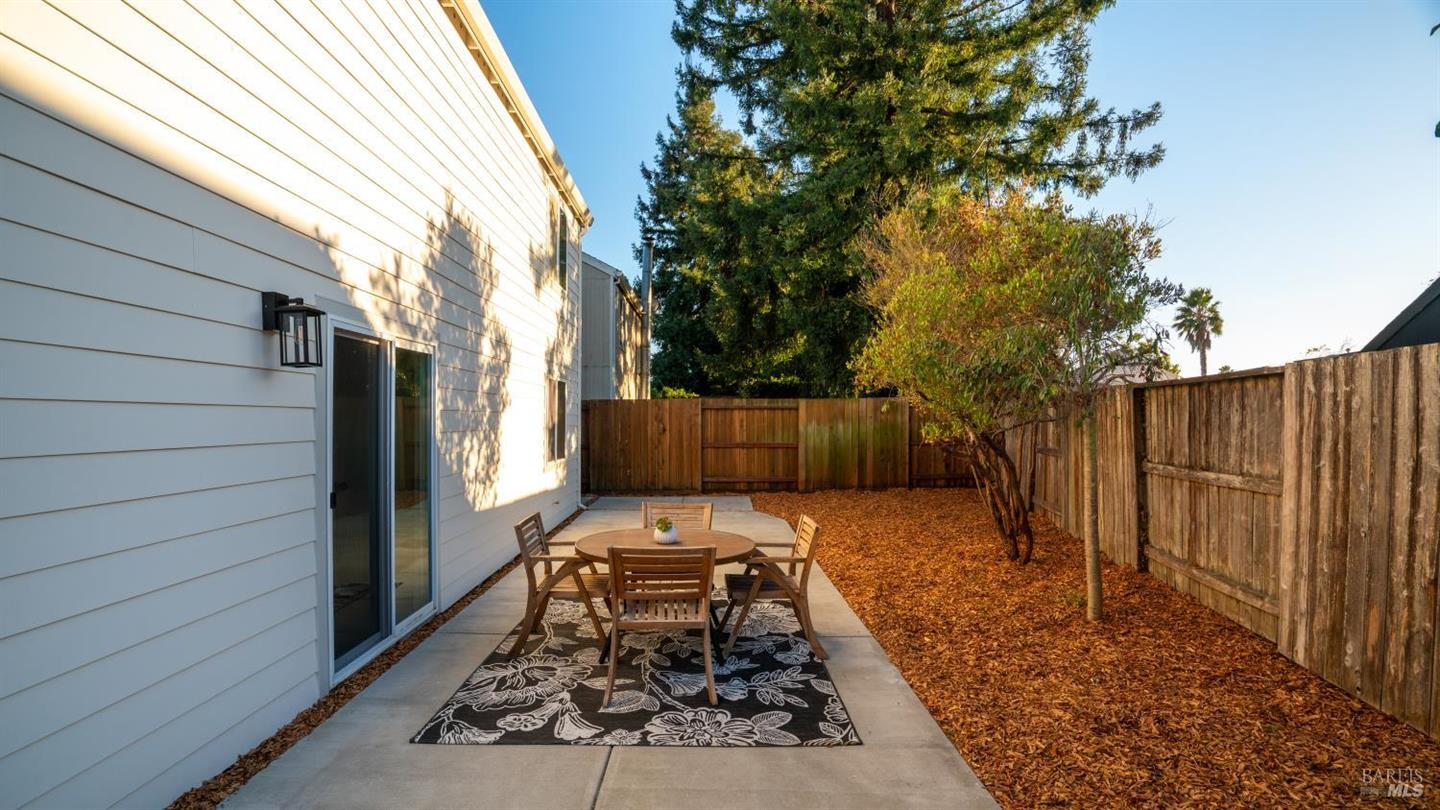 121 Verde Court photo 42