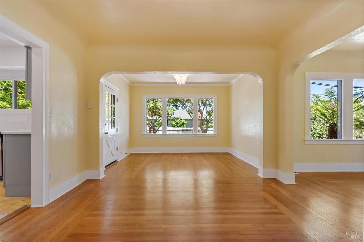 720 Liberty Road photo 11