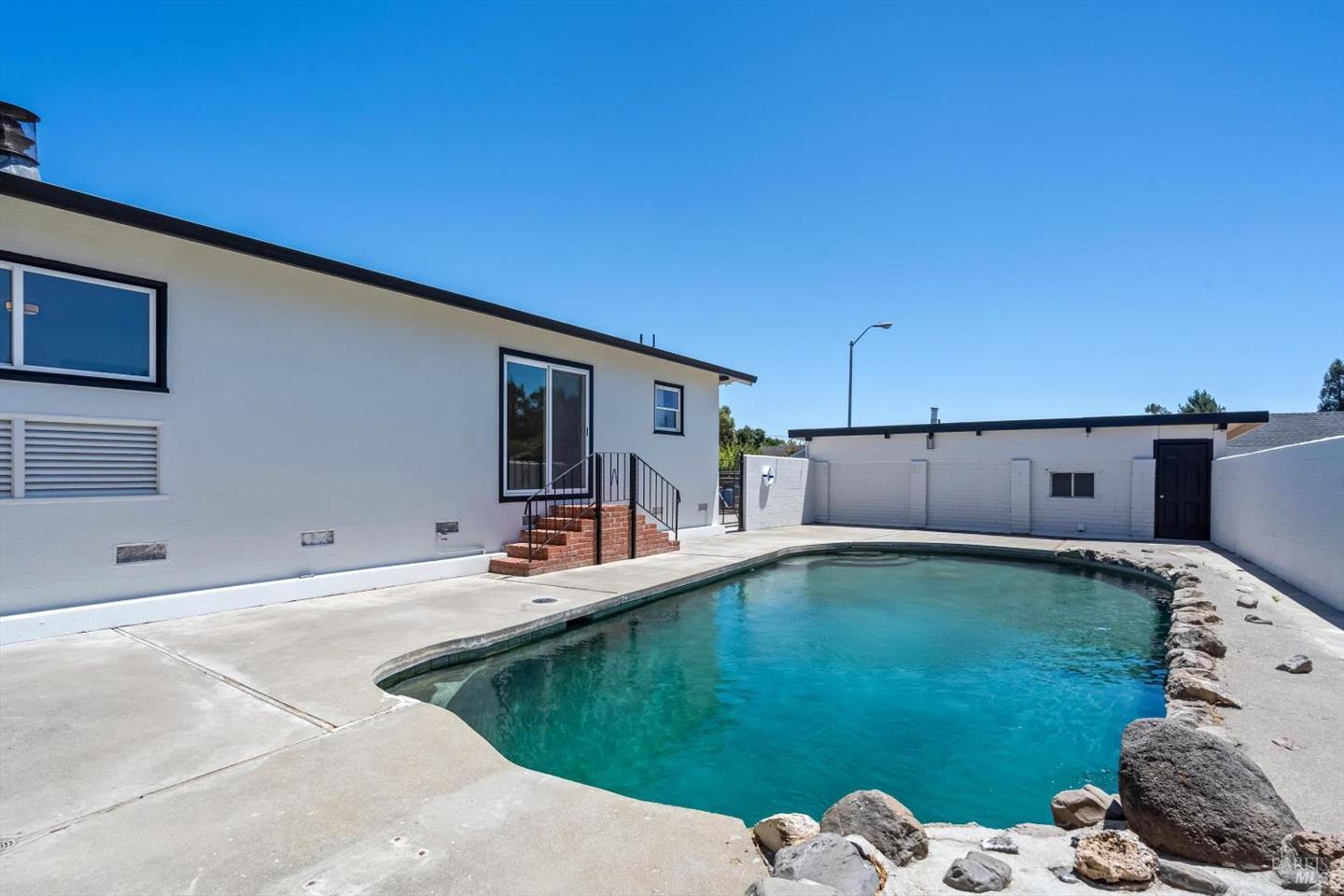720 Liberty Road photo 26