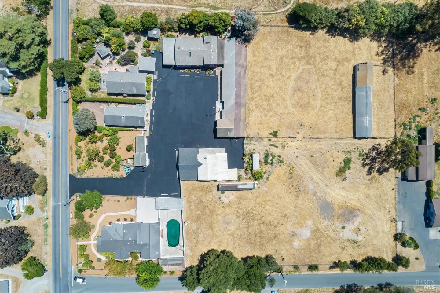 720 Liberty Road photo 31