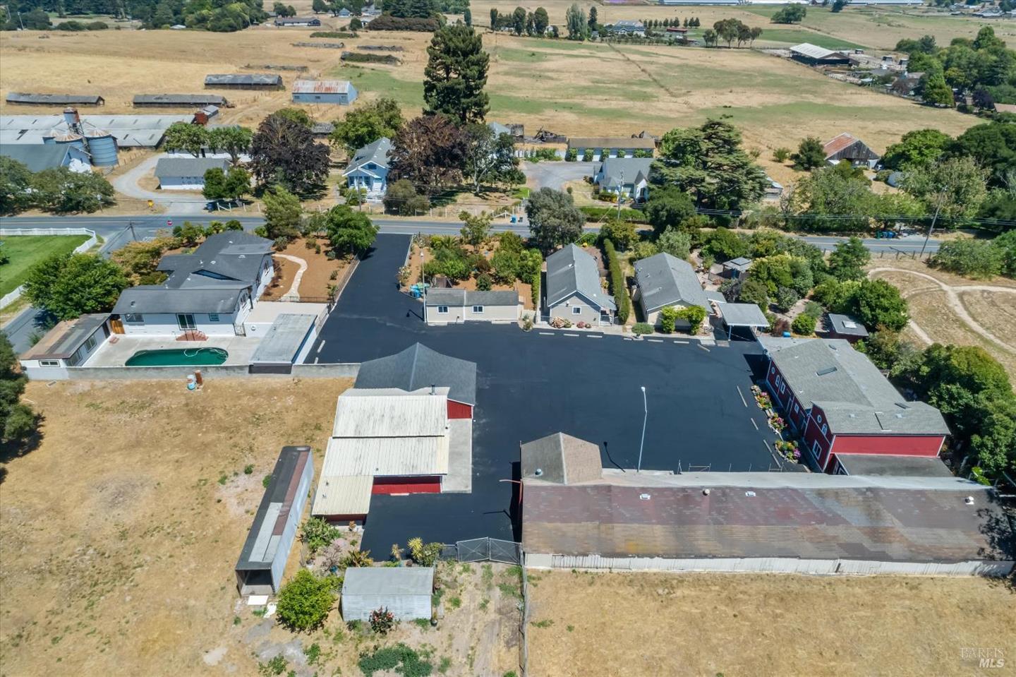 720 Liberty Road photo 32