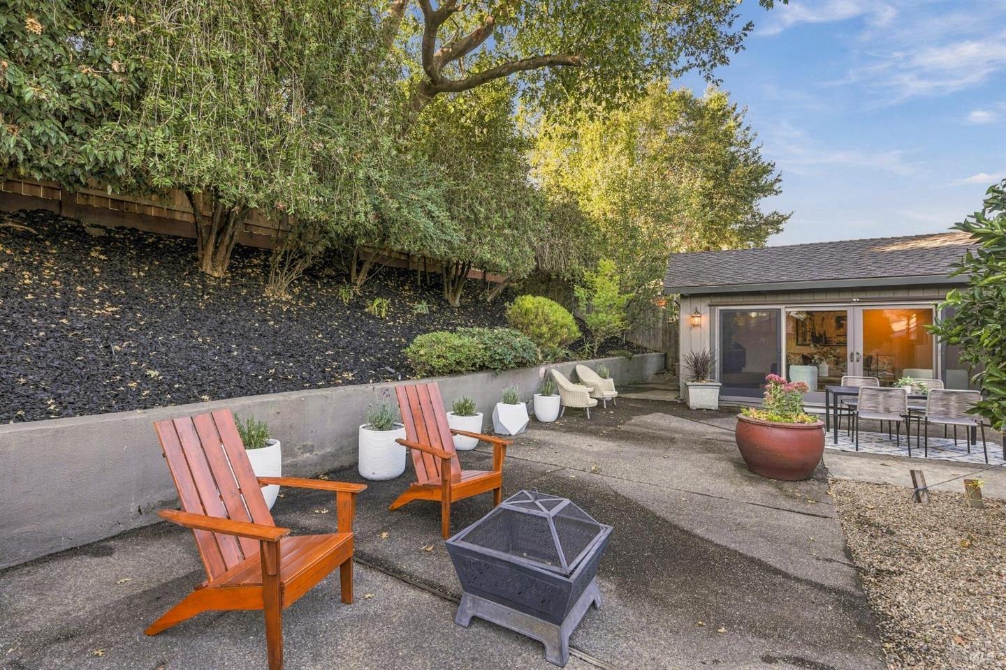 729 Elm Drive photo 40