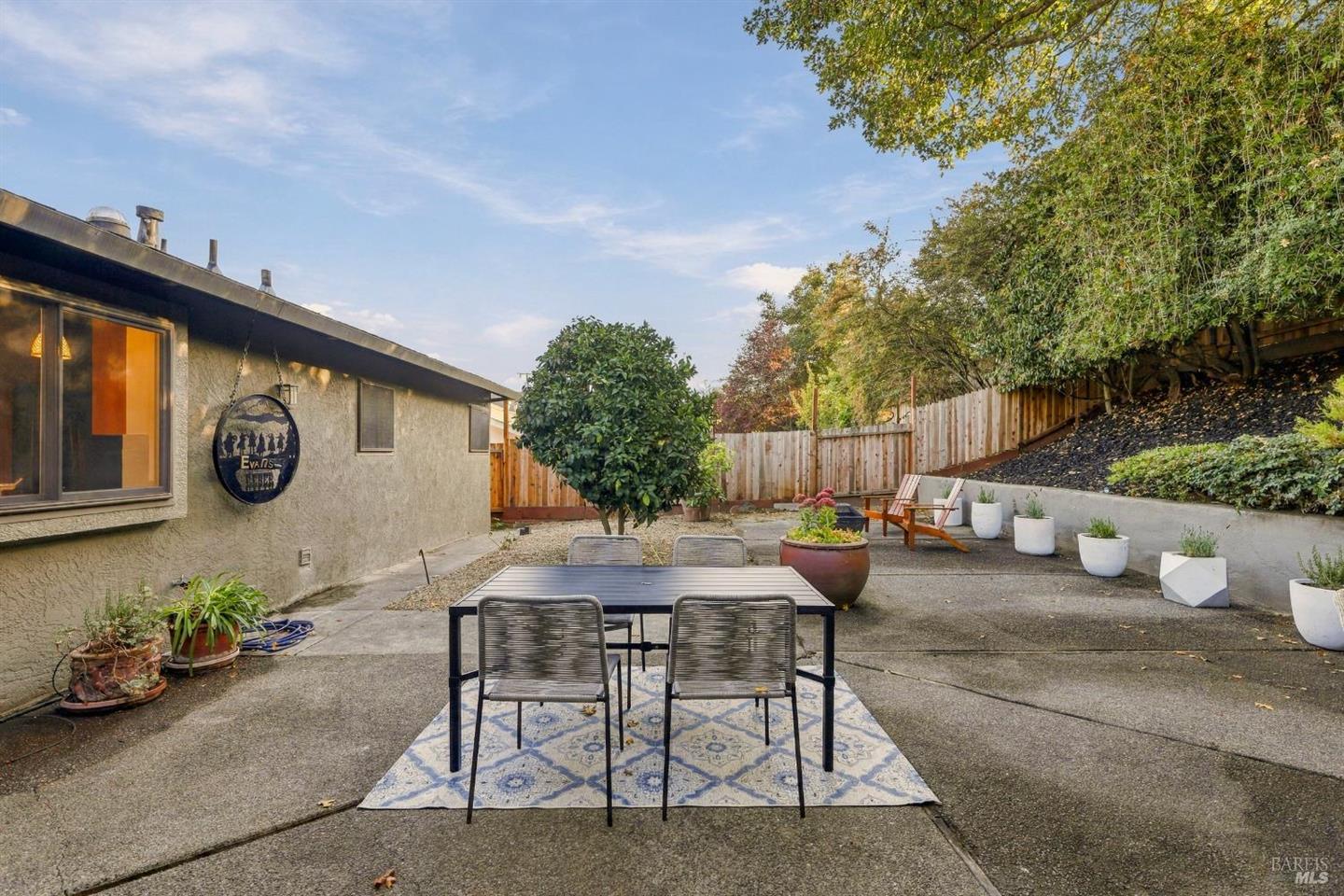 729 Elm Drive photo 42