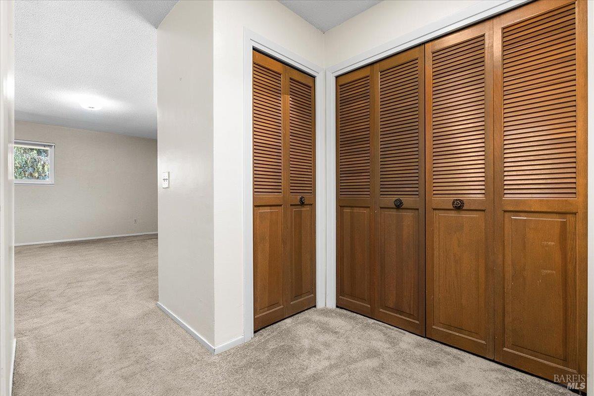 920 Goodwin Avenue photo 25