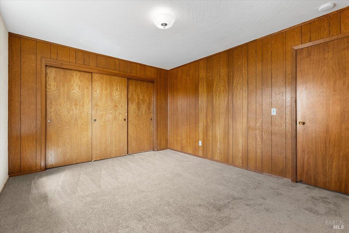 920 Goodwin Avenue photo 33