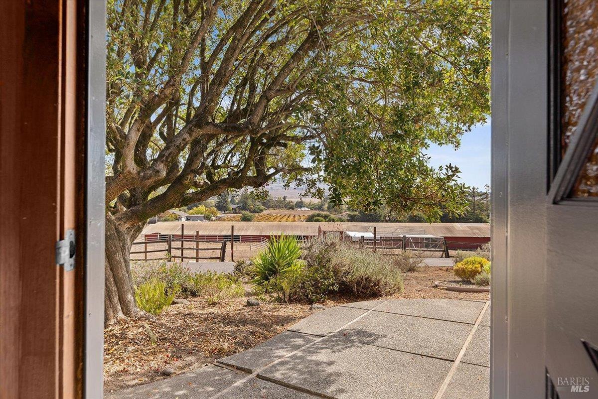 920 Goodwin Avenue photo 39