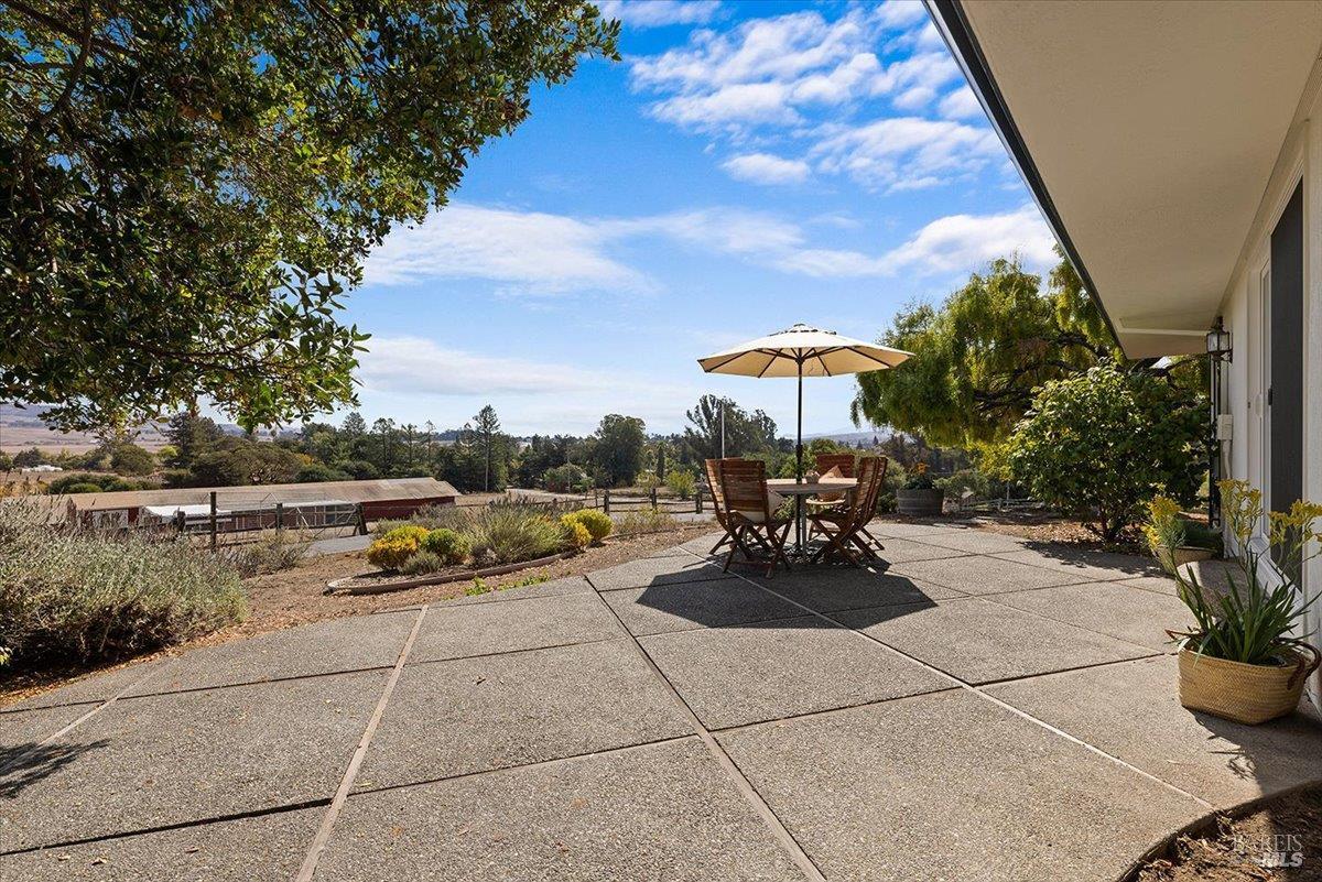 920 Goodwin Avenue photo 42