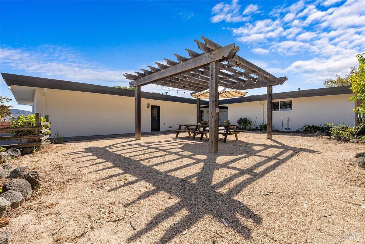 920 Goodwin Avenue photo 44