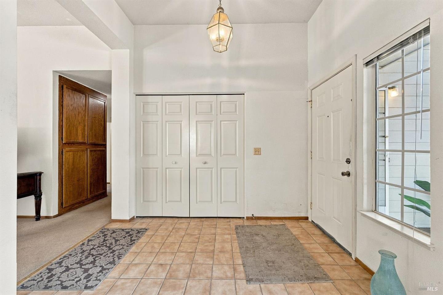 2110 Rosemary Court photo 9