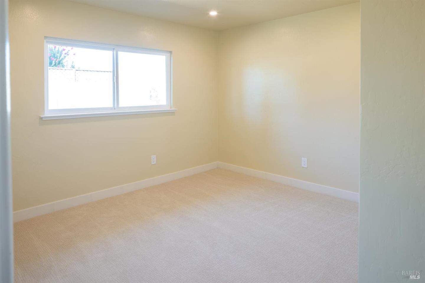 38 Volkers Drive photo 49