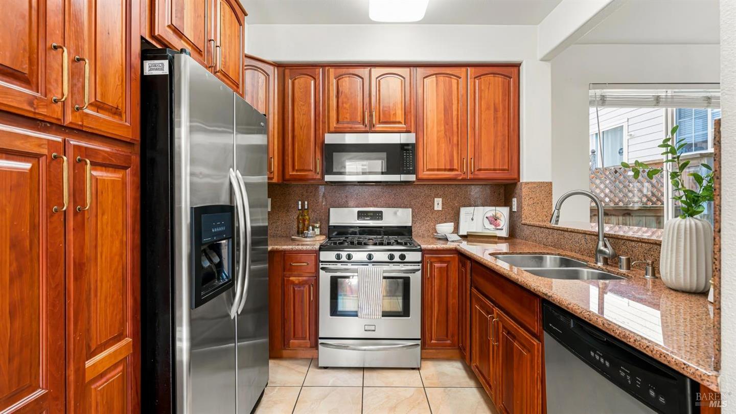 1014 Addison Circle photo 11