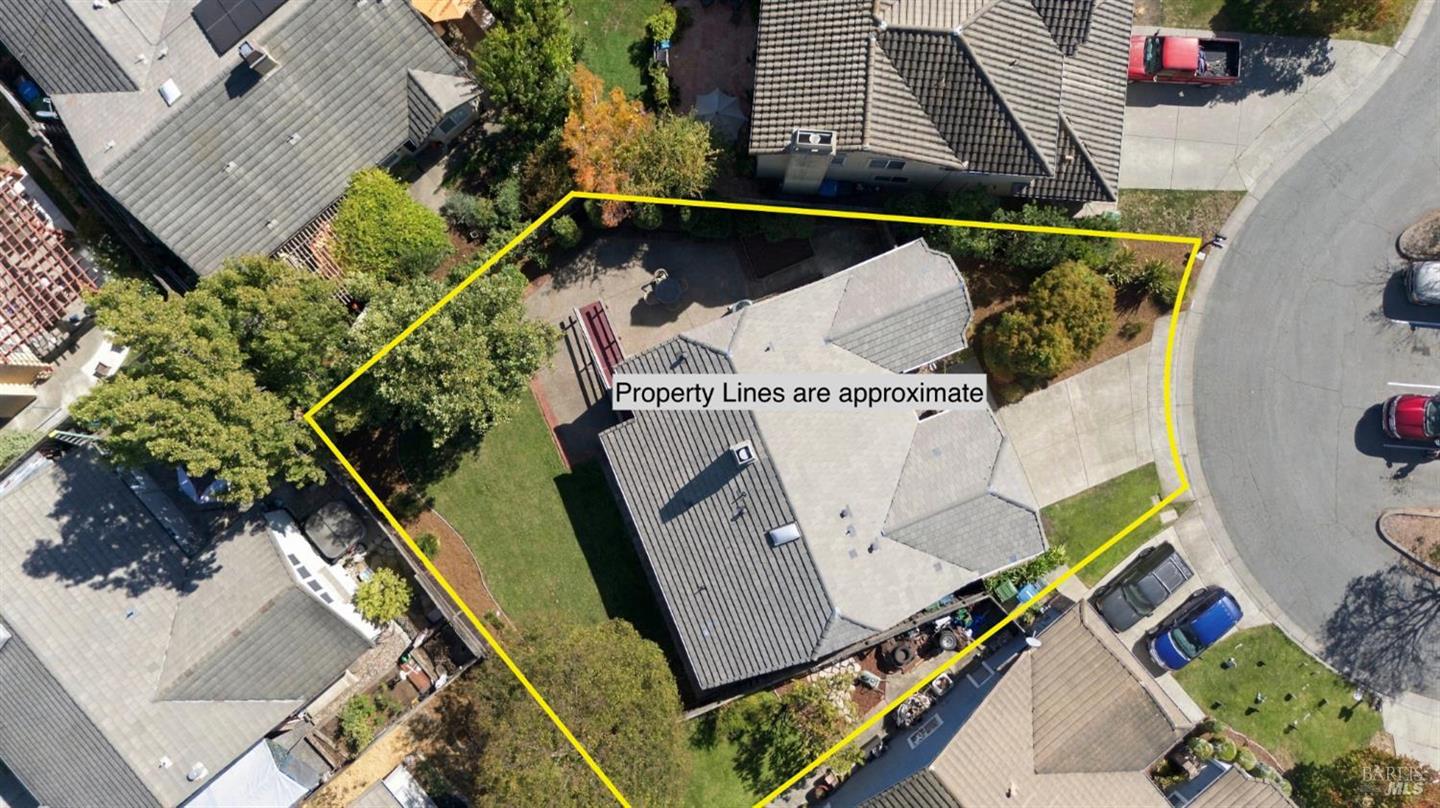 821 Wildflower Court photo 56