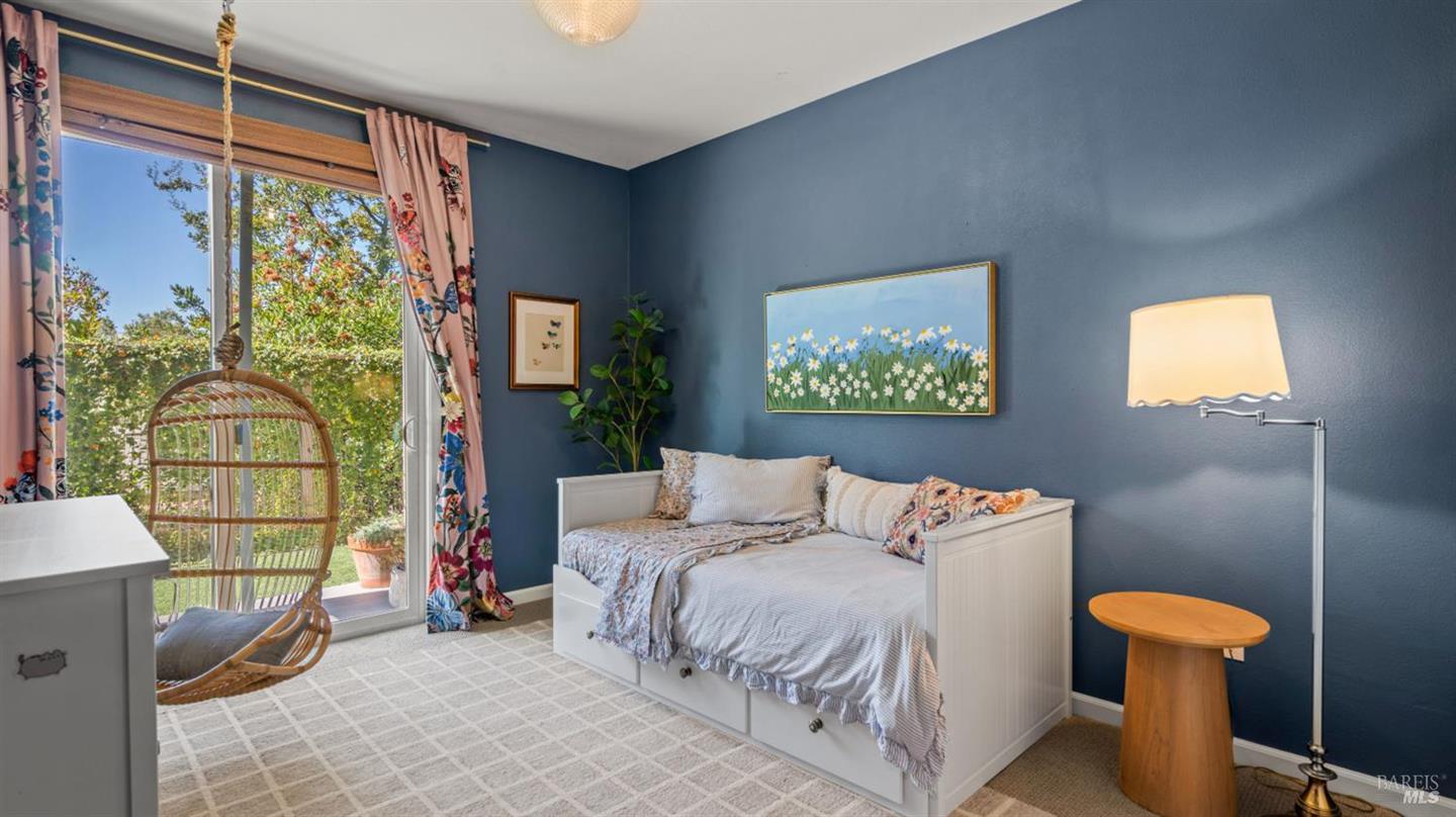528 Jade Street photo 24