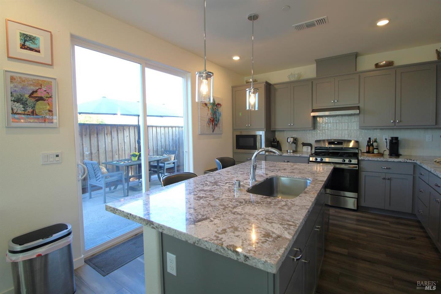 309 Caulfield Lane photo 20