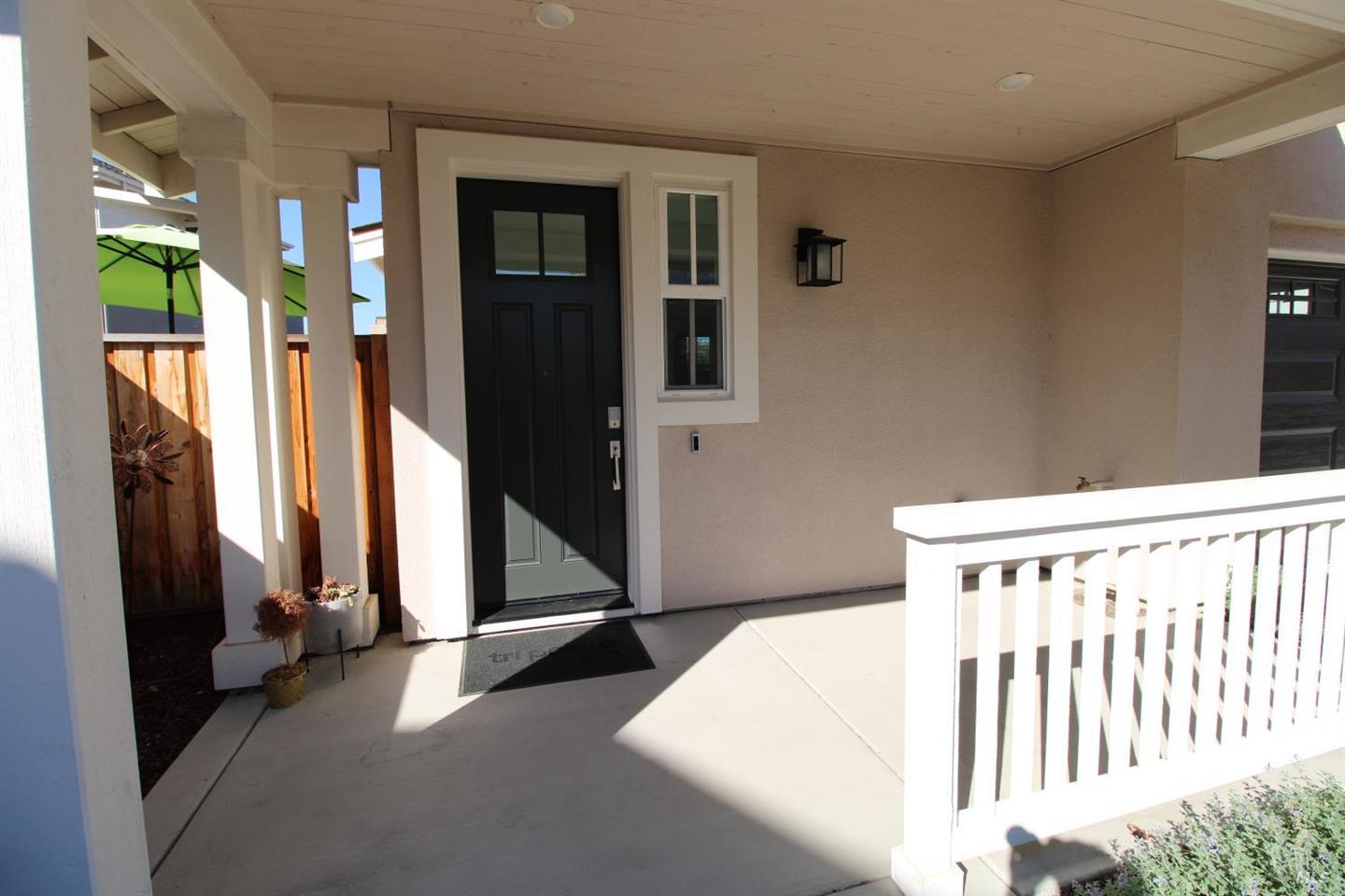 309 Caulfield Lane photo 3
