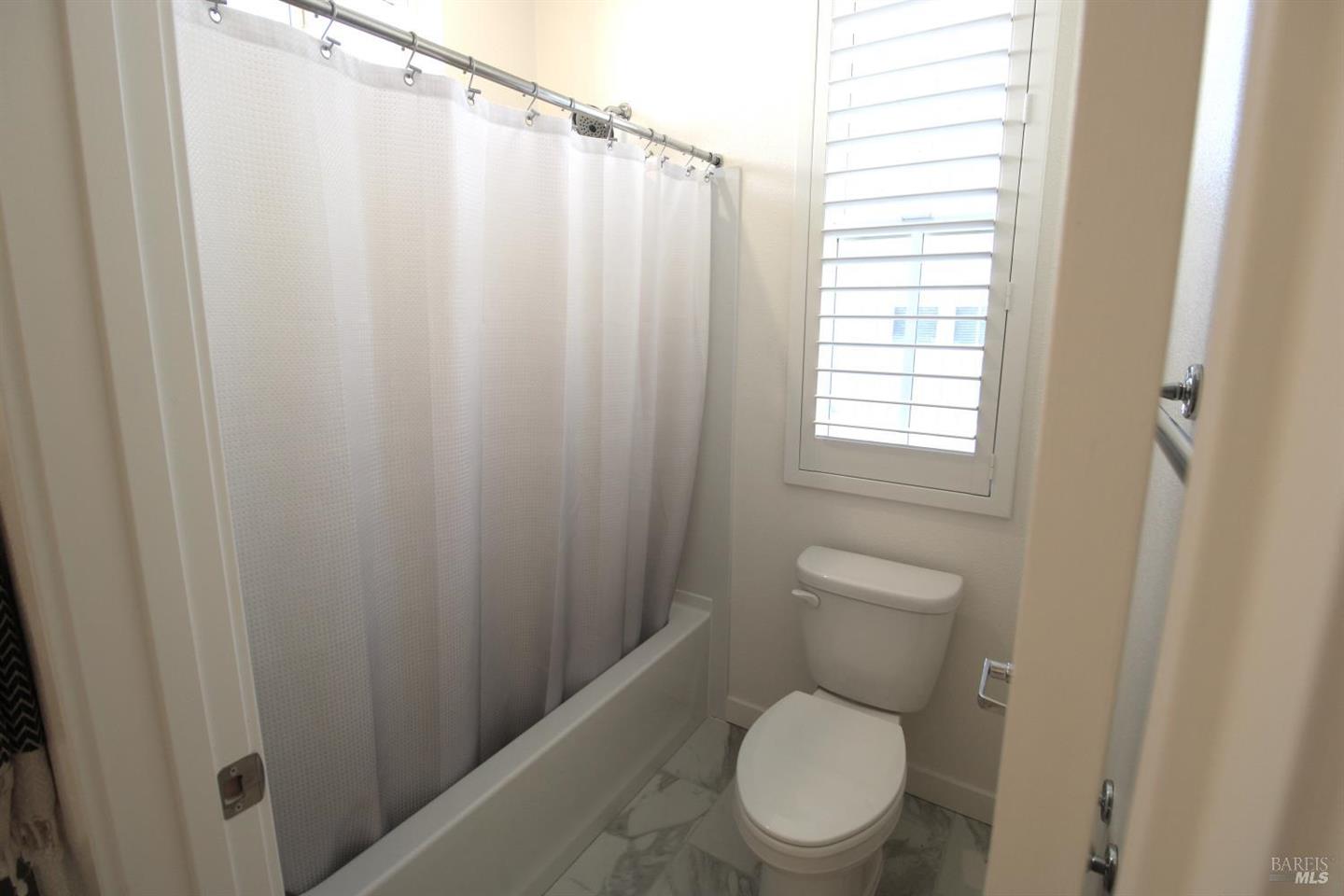 309 Caulfield Lane photo 29