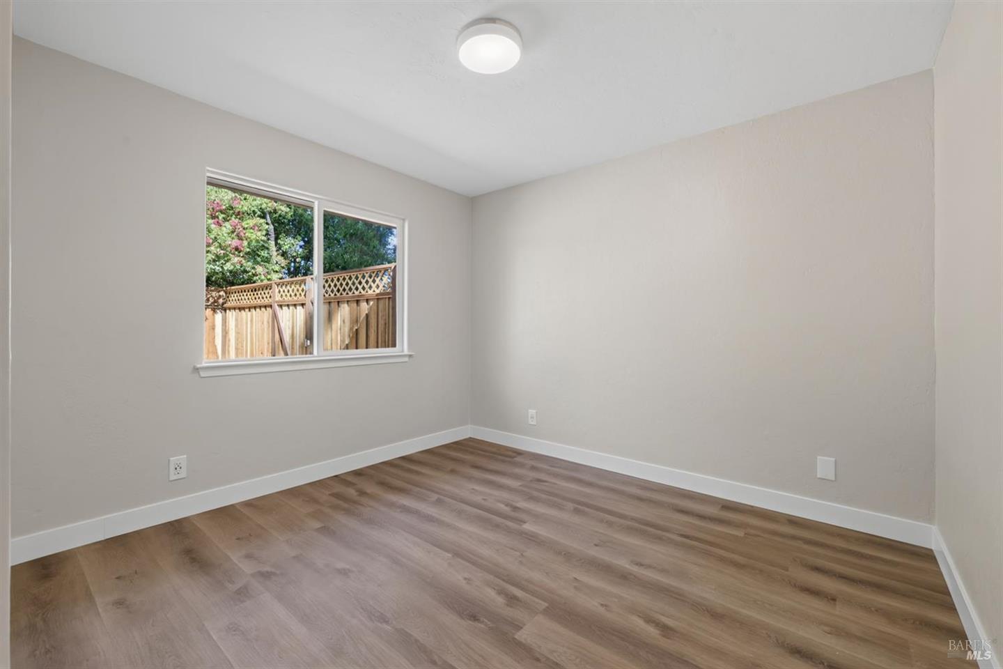 1669 San Marino Drive photo 32