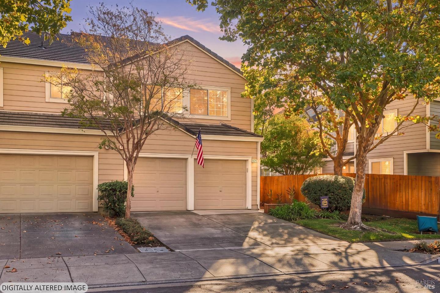 1737 Madeira Circle, Petaluma, CA 94952/94954