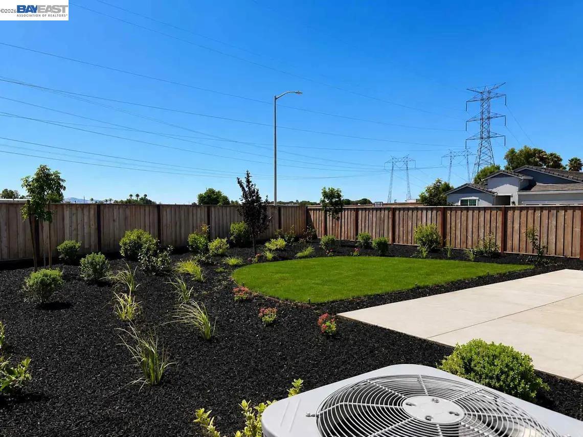 1004 Bluebell Circle photo 12