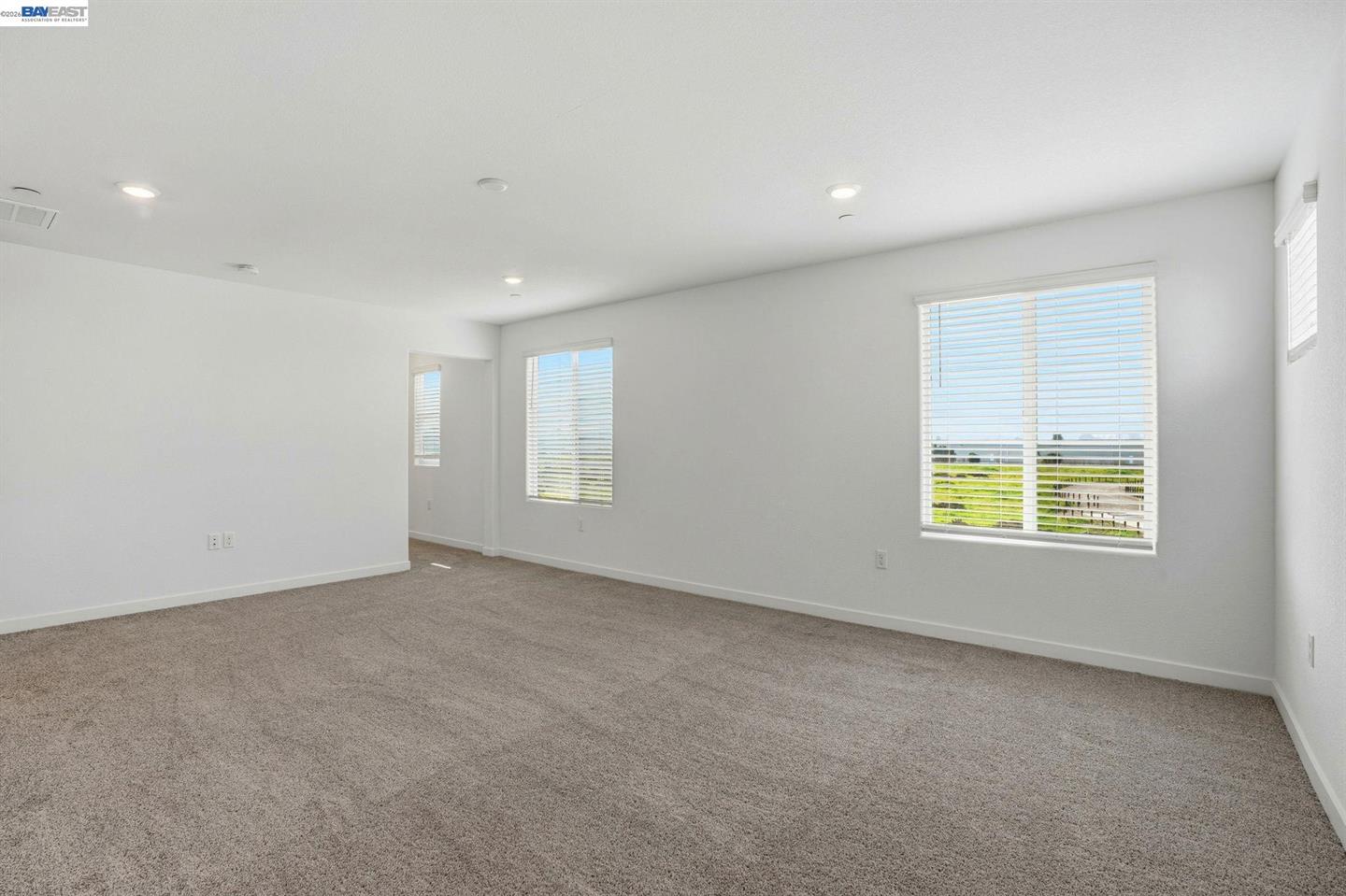 1004 Bluebell Circle photo 6