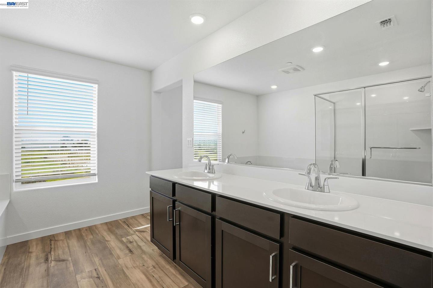 1004 Bluebell Circle photo 9