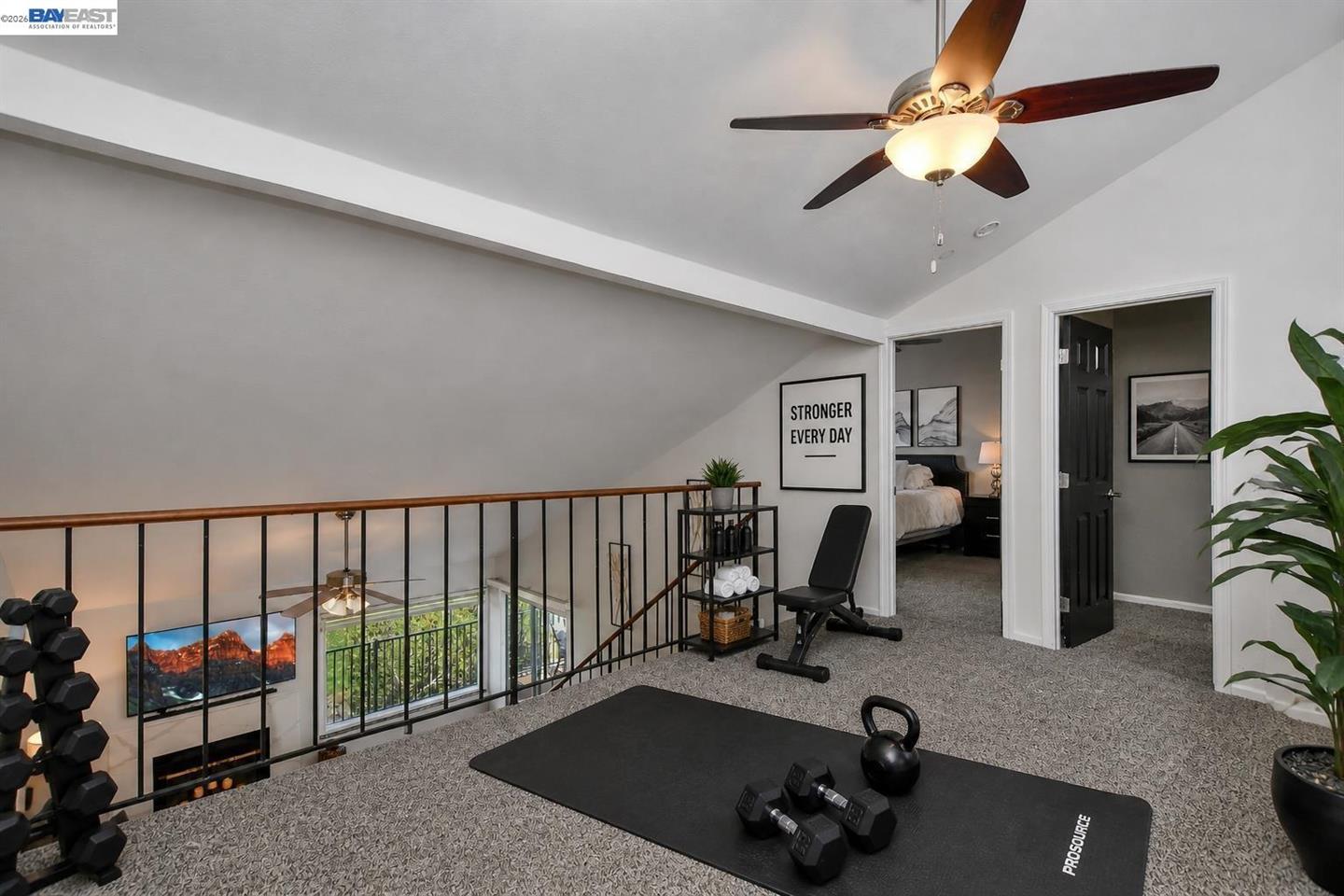 1516 Trawler St photo 18