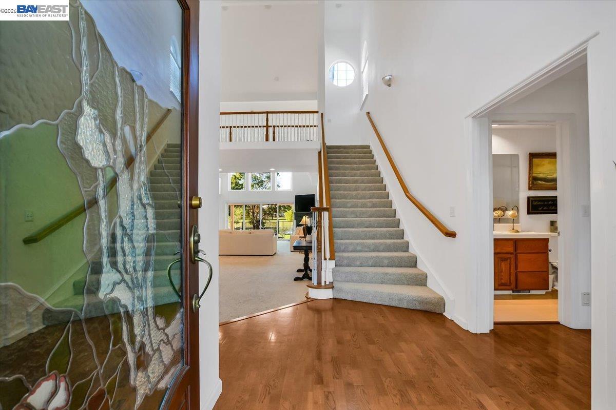 82 Edgeview Ct photo 3