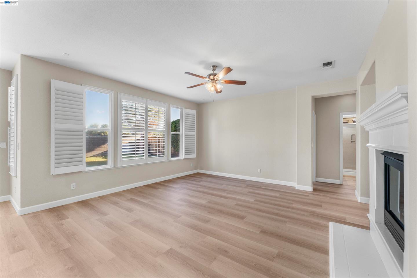 2652 Crescent Way photo 13