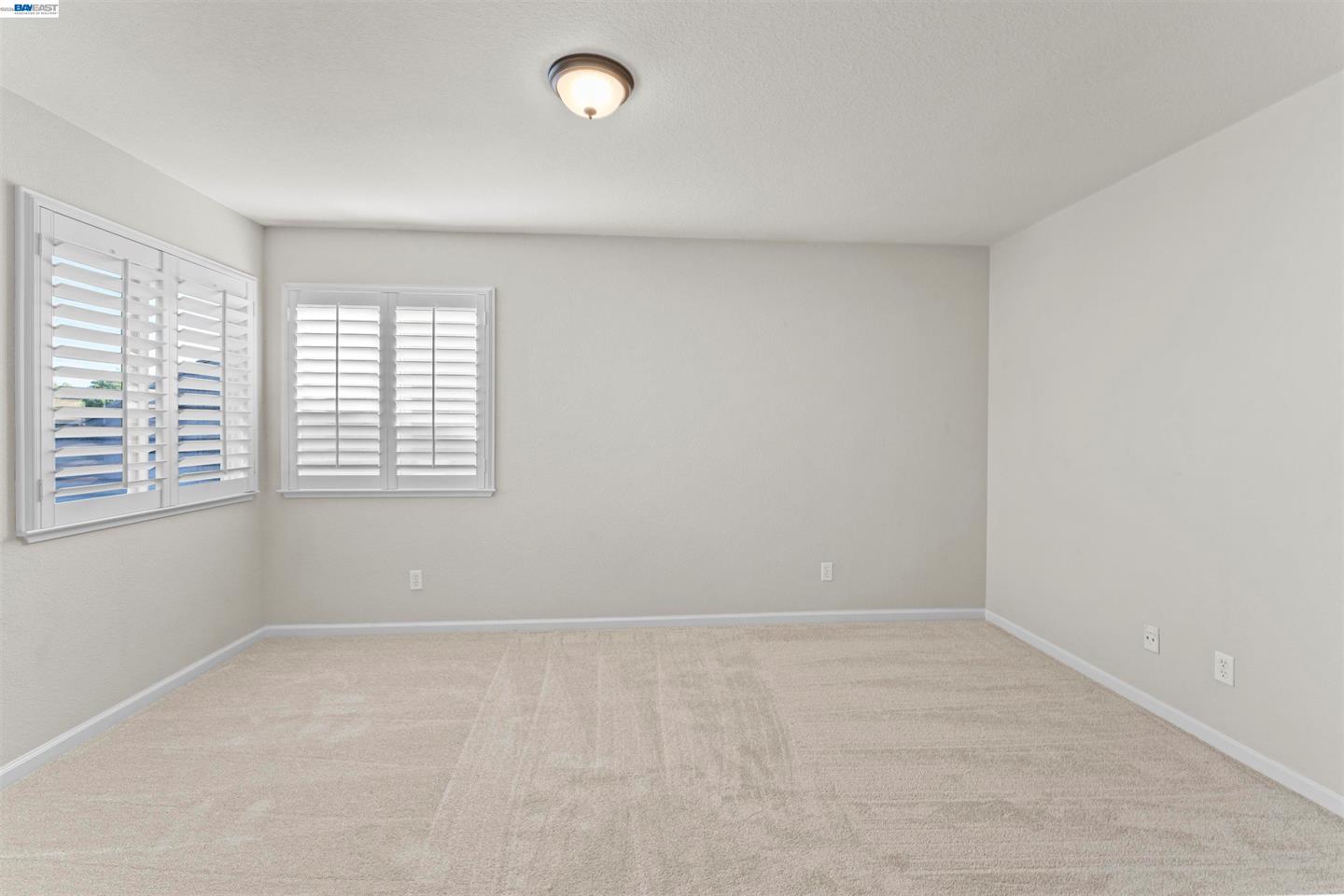 2652 Crescent Way photo 31
