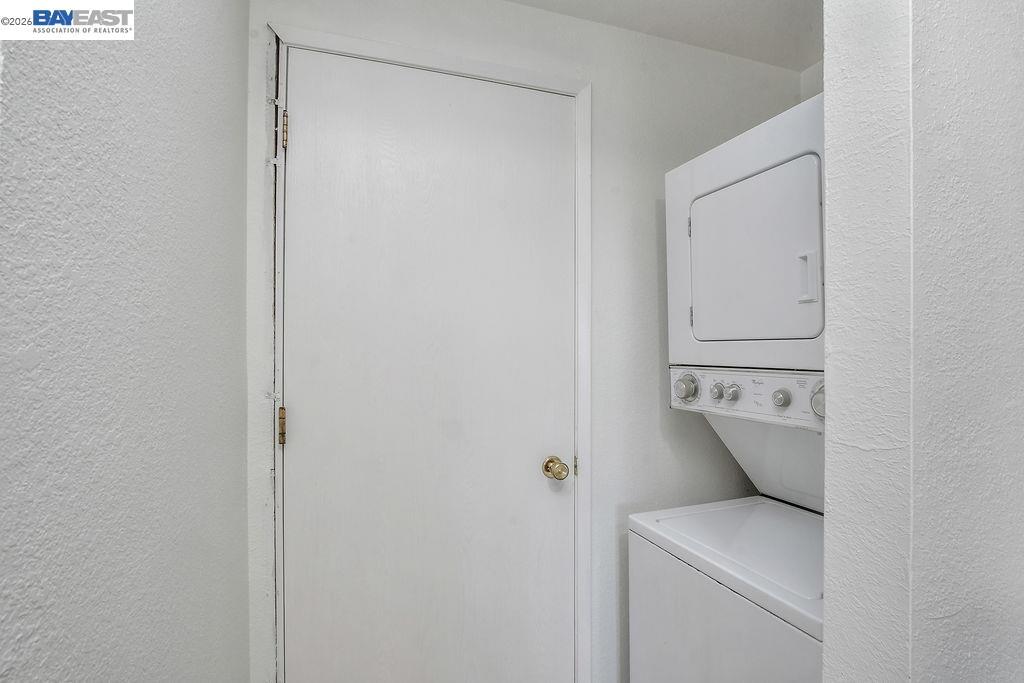 5739 Cutter Loop photo 9