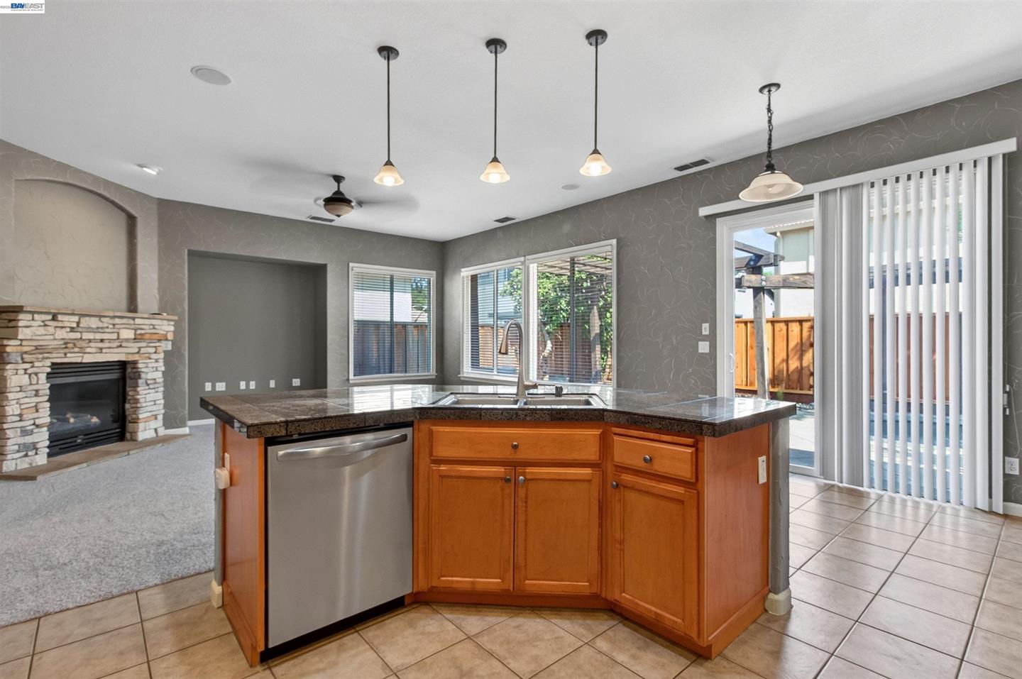 2243 Winchester Loop photo 40
