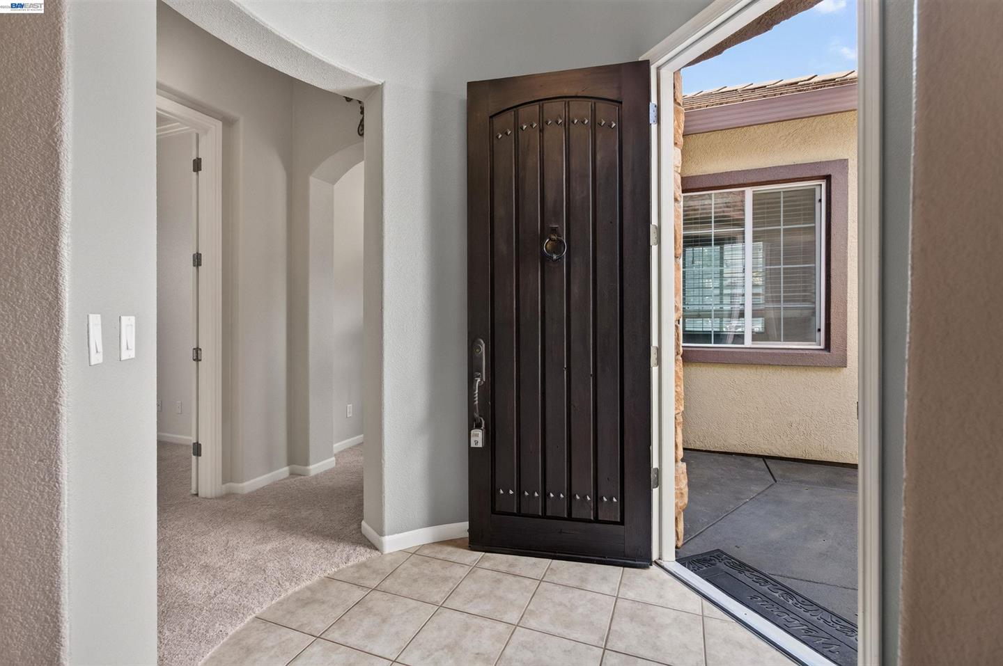 2243 Winchester Loop photo 9