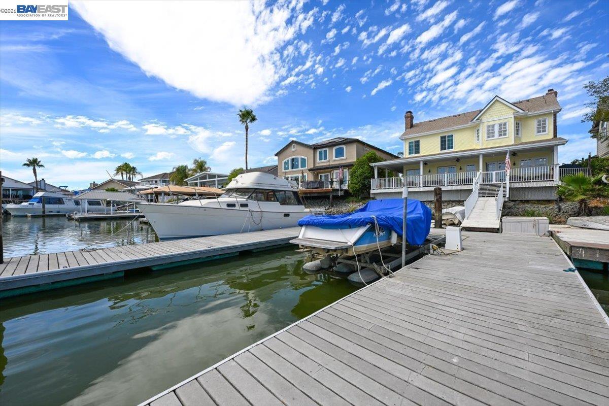 4450 Driftwood Ct photo 6