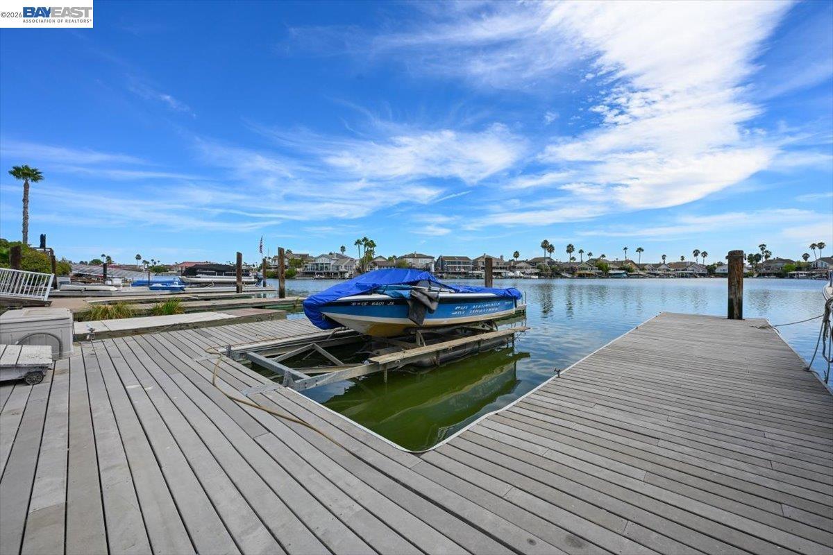 4450 Driftwood Ct photo 7