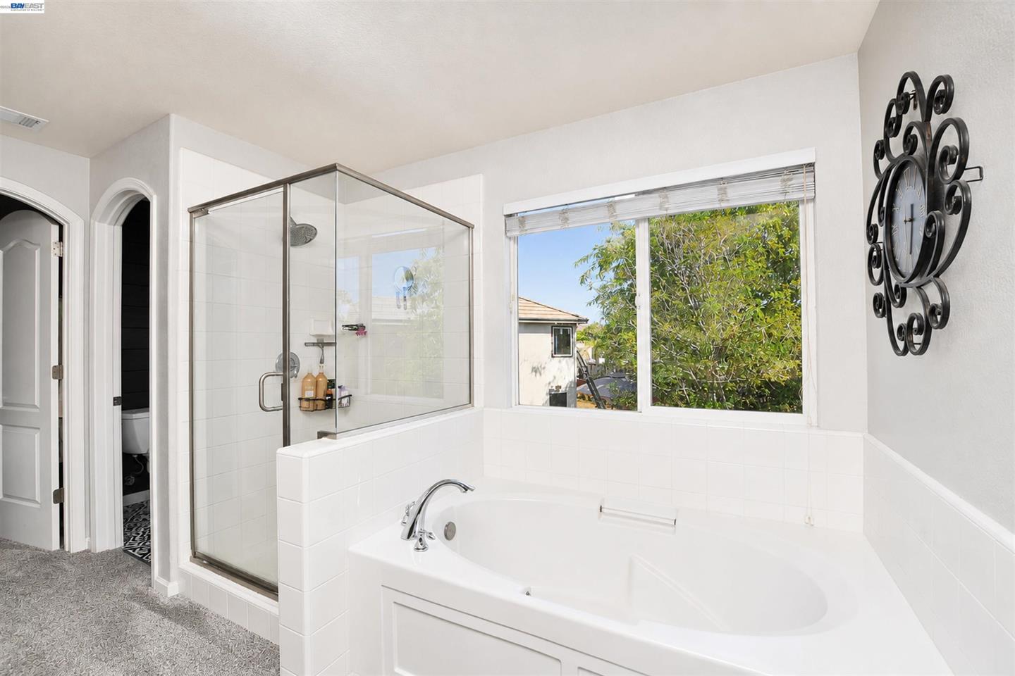 124 Tennyson Ct photo 30