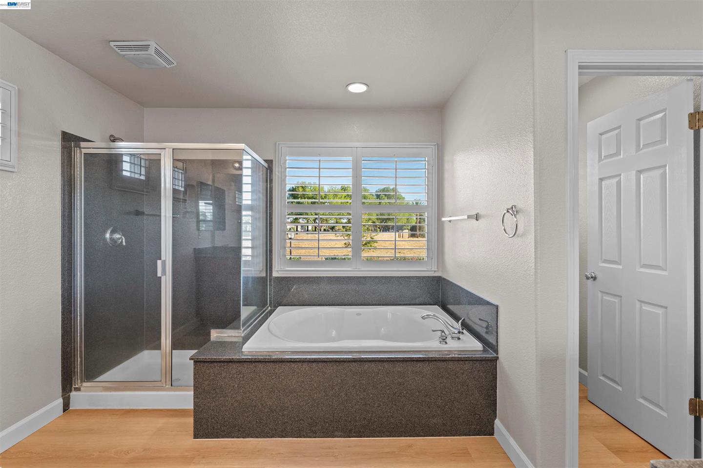 2652 Crescent Way photo 38