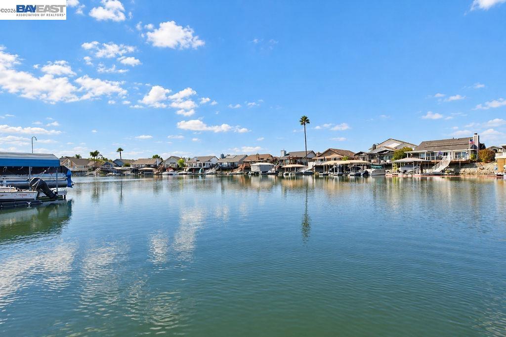 4681 Spinnaker Way photo 12