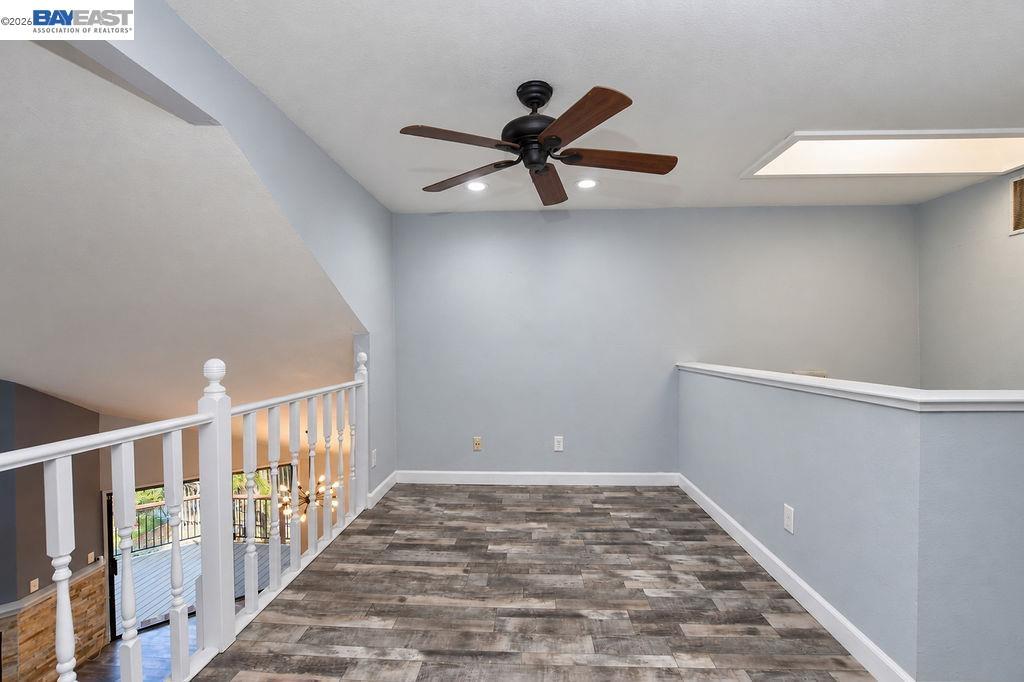4681 Spinnaker Way photo 32