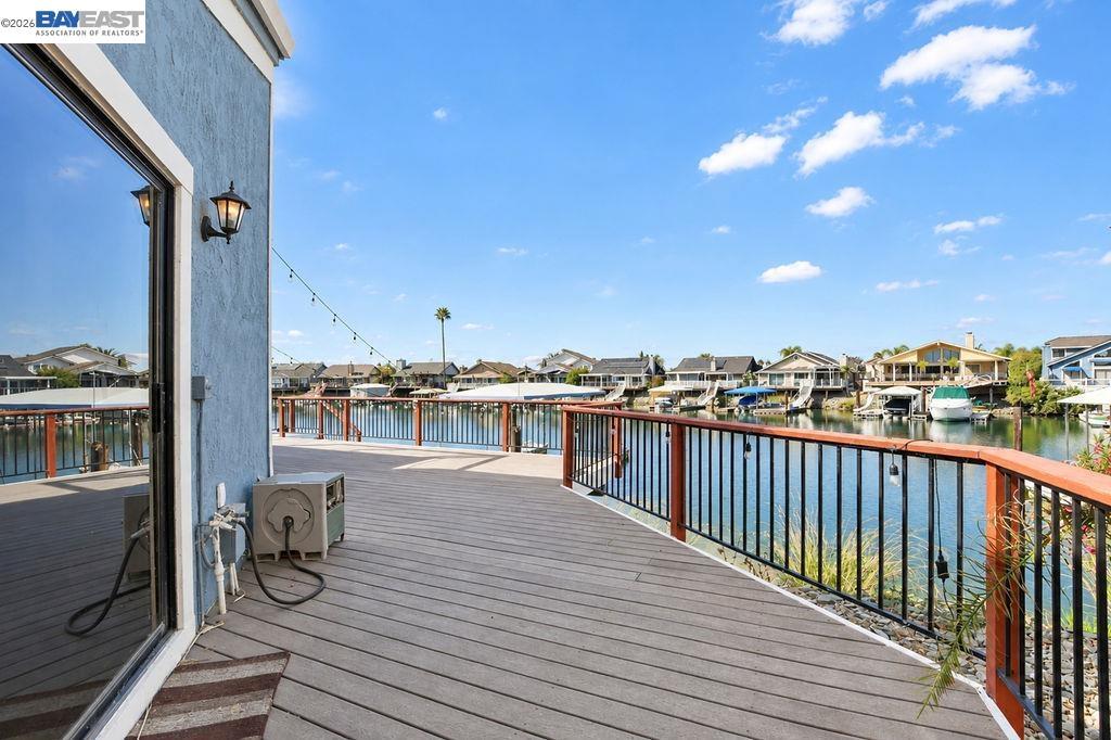 4681 Spinnaker Way photo 5