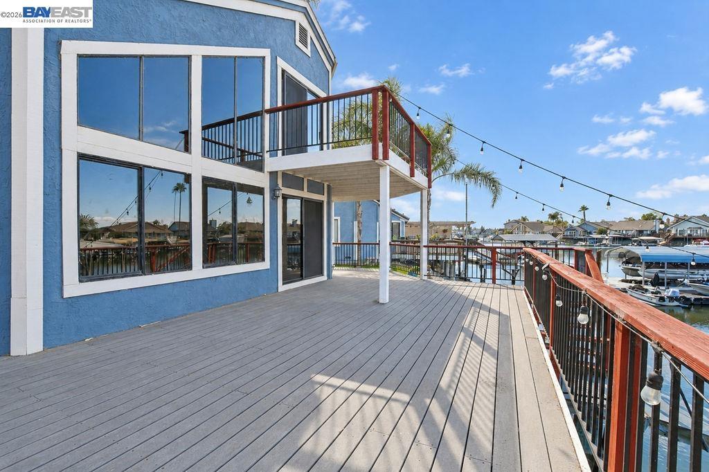4681 Spinnaker Way photo 8
