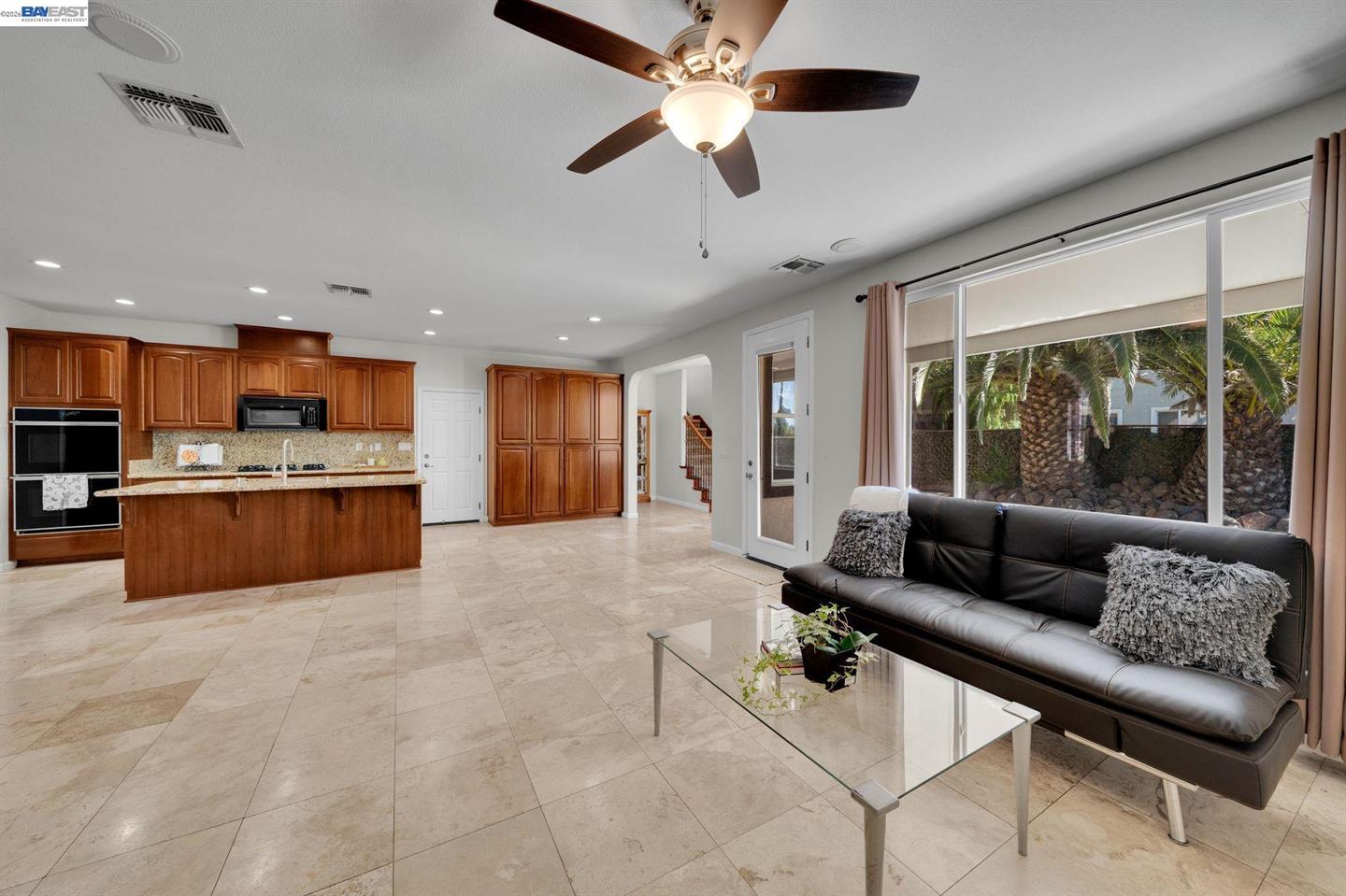 6391 Crystal Springs Cir photo 12