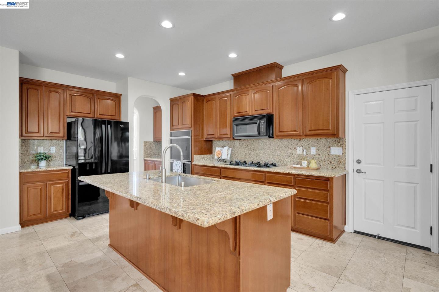6391 Crystal Springs Cir photo 4