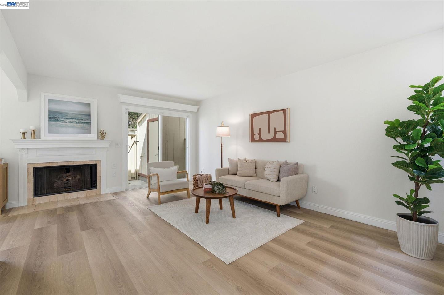 1245 Marina Circle photo 9