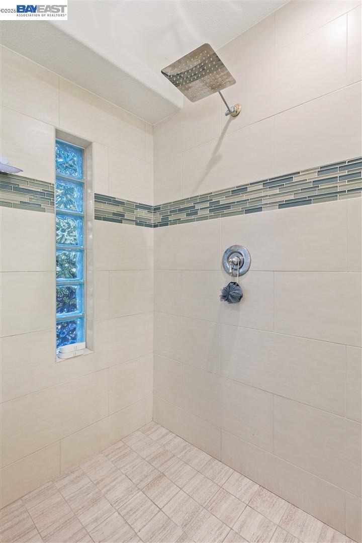 982 Wilson photo 38